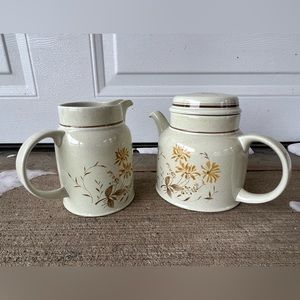 ROYAL DOULTON Sandsprite Tea Pot and Pitcher 1975 Lambethware Set Of 2